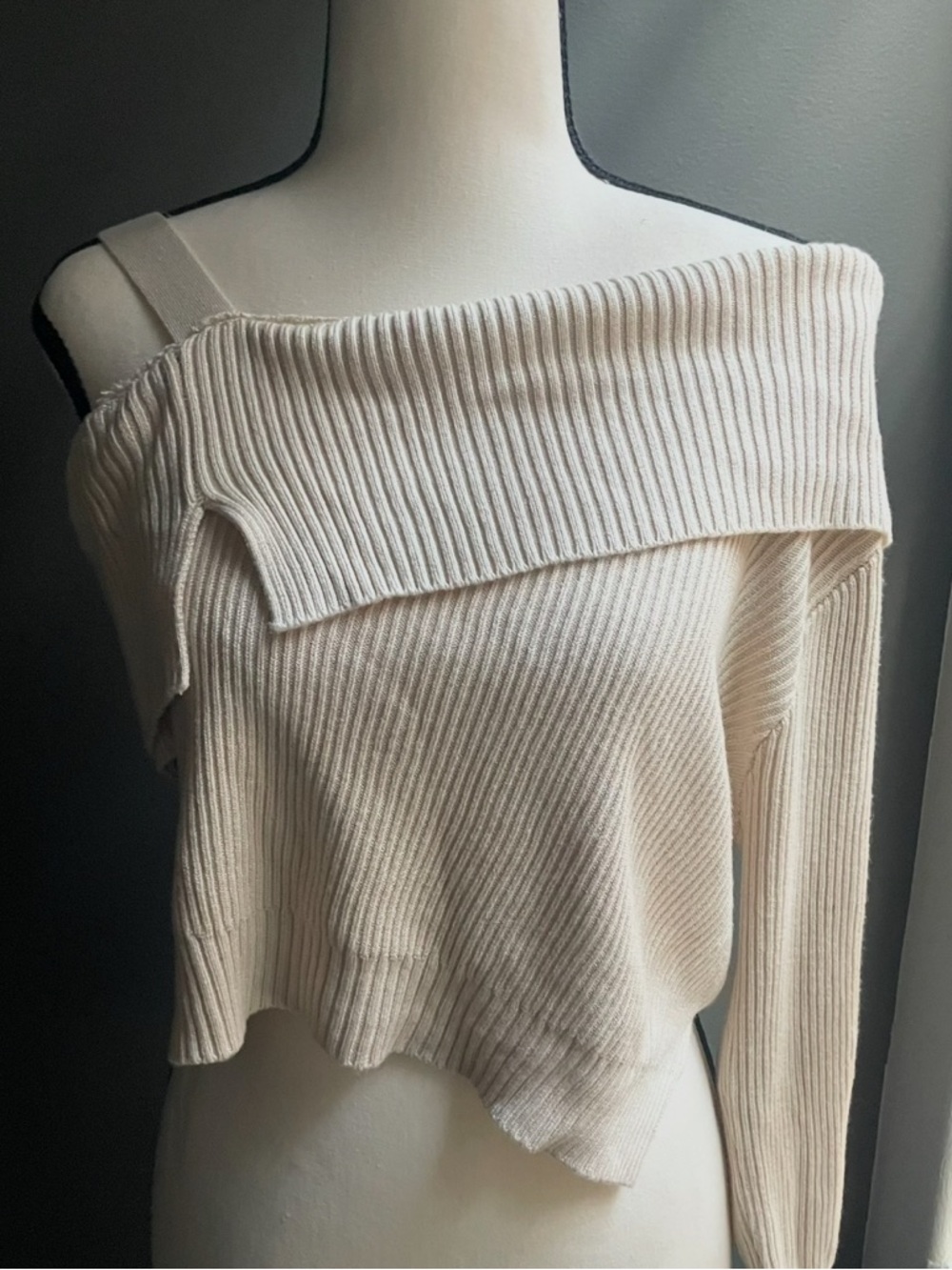 CARMAR Off Shoulder Sweater XS White Asymmetrical Ribbed Top